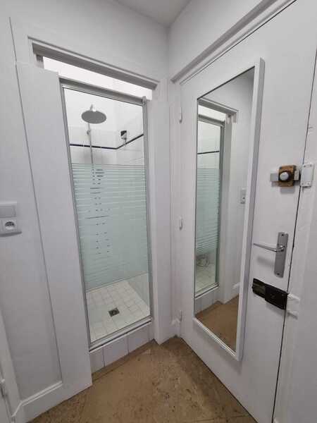 Central and refurbished Maid room - 4