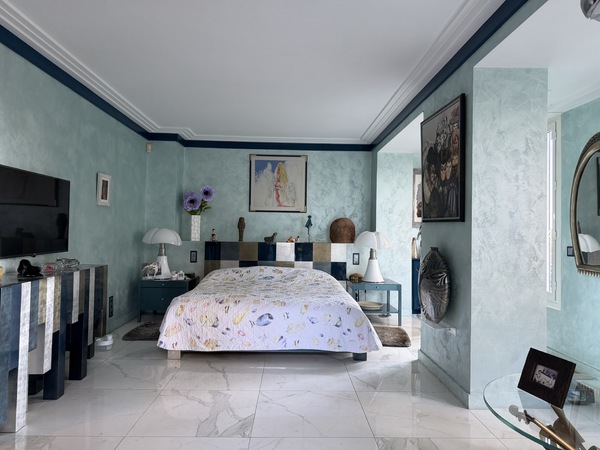 Villa Ristrutturata con Giardino, Piscina Riscaldata e Garage per 4 Auto - 12