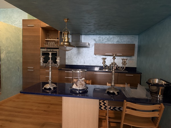 Villa Ristrutturata con Giardino, Piscina Riscaldata e Garage per 4 Auto - 18