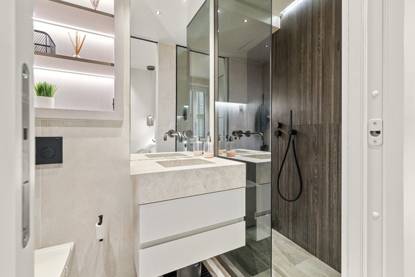 Renovated 3-room apartment in La Condamine, not under law - 6