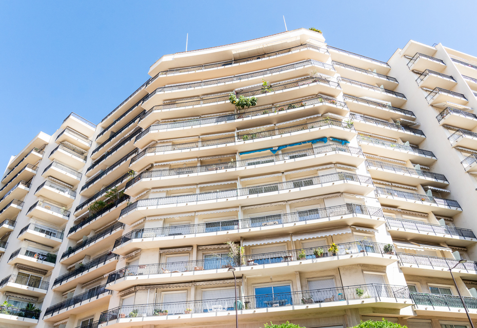 Le Continental - 3 pièces luxueusement rénové, central